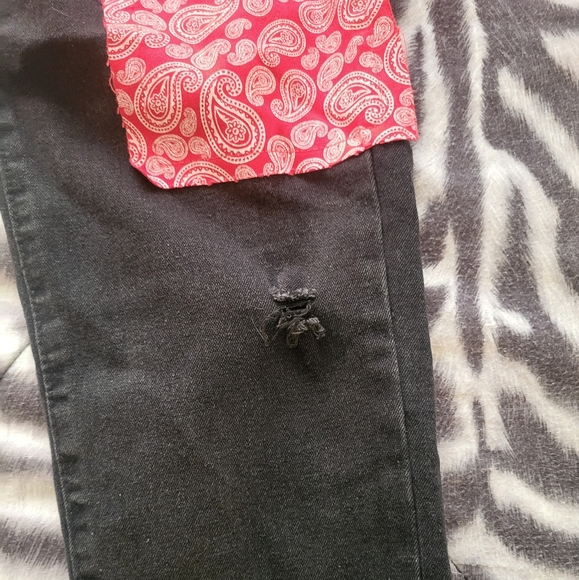 TR Premium Men's Skinny Ripped Jeans - Picture 12 of 16